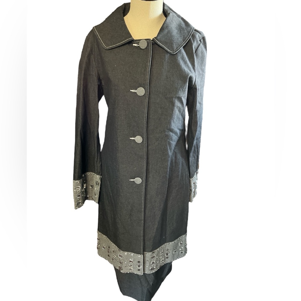 Devine Denim NY Elegant Gray Women's Skirt and Jacket Size 6